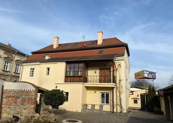 Апартаменты Lucia - 4 Пльзень