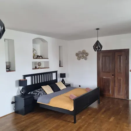 Lucia - 4 Apartament