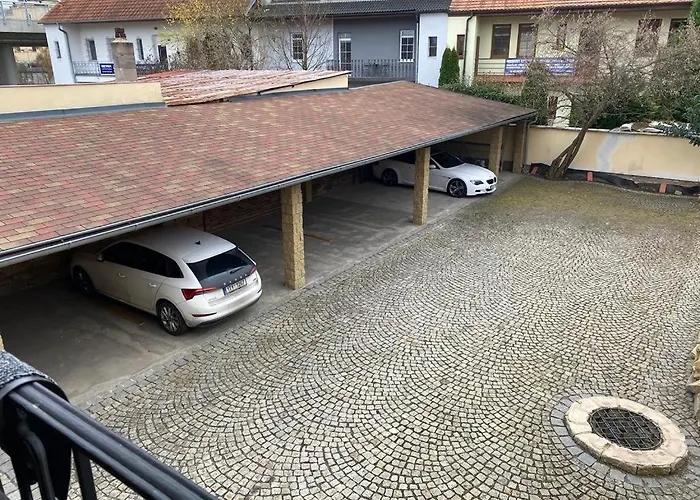 Apartment Lucia - 4 Plzen